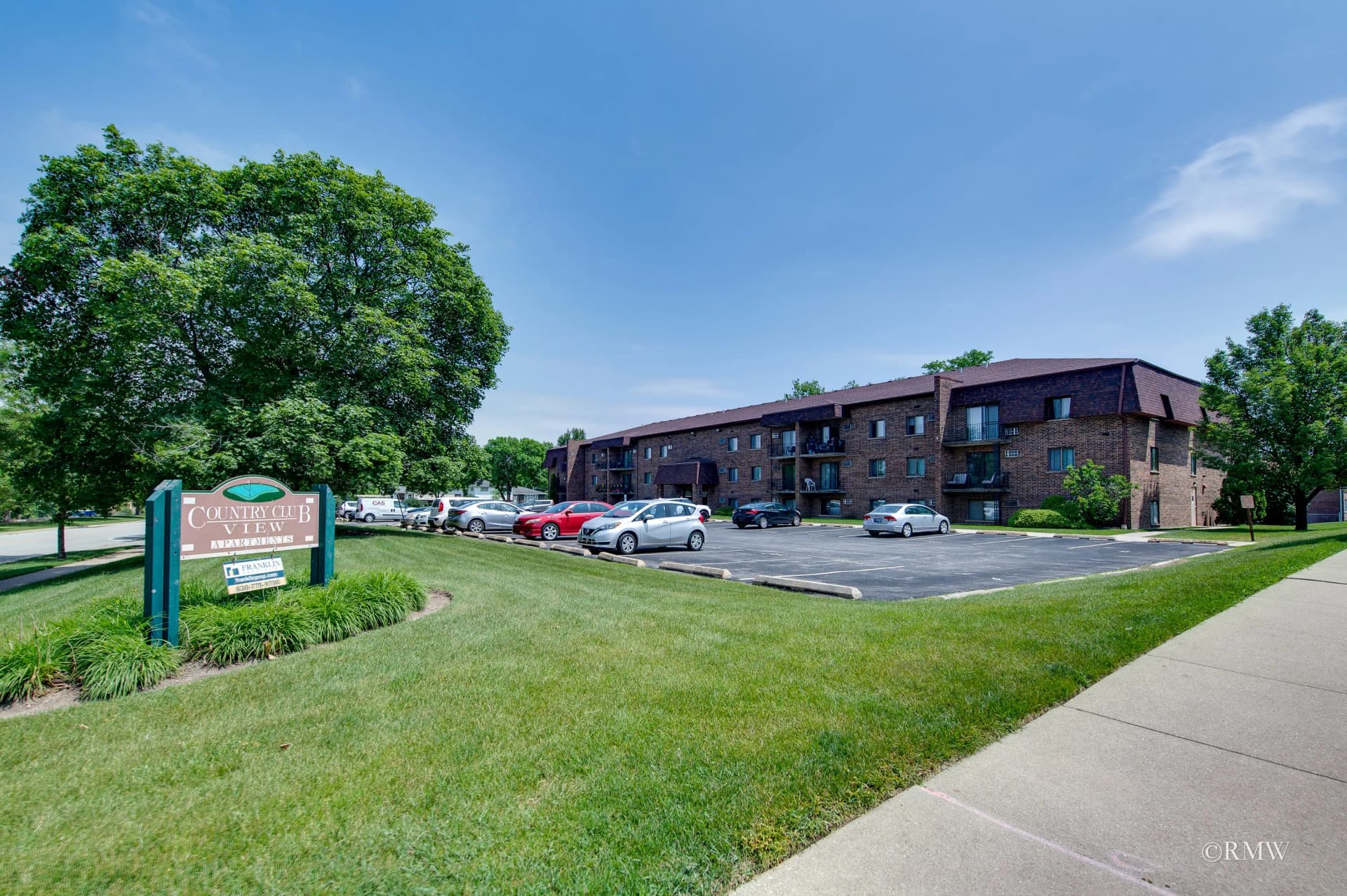 Country Club View Apartments photos