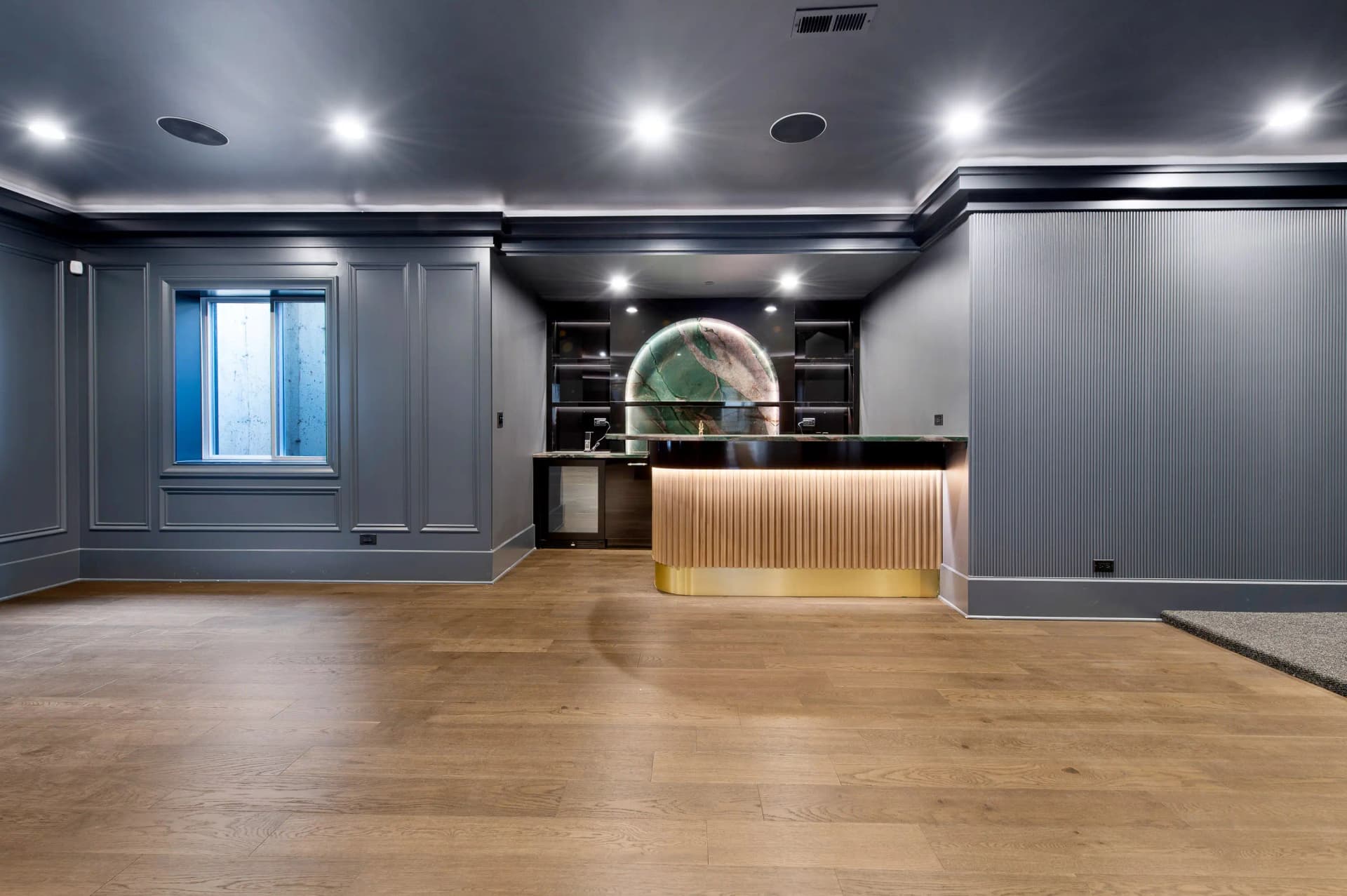 Classic River Forest Residence