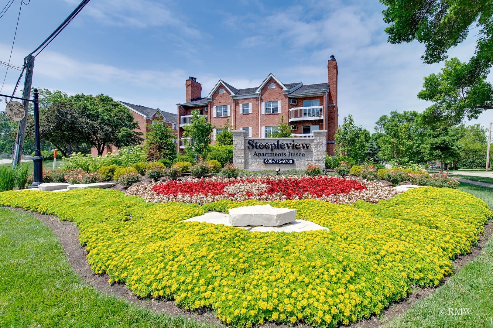 2 bd / 2 ba - Itasca, IL