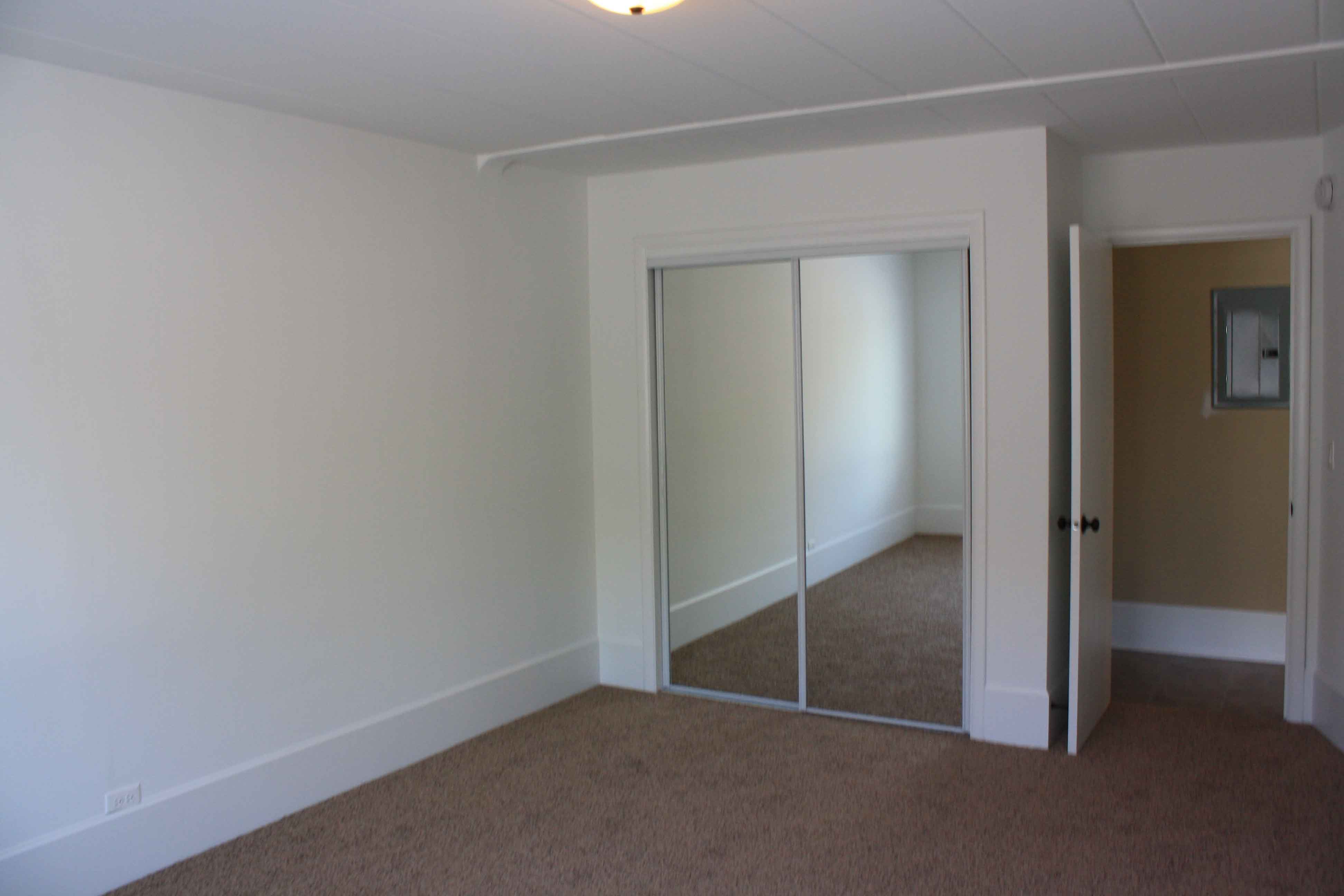 Dolores Place Apartments Franklin Properties