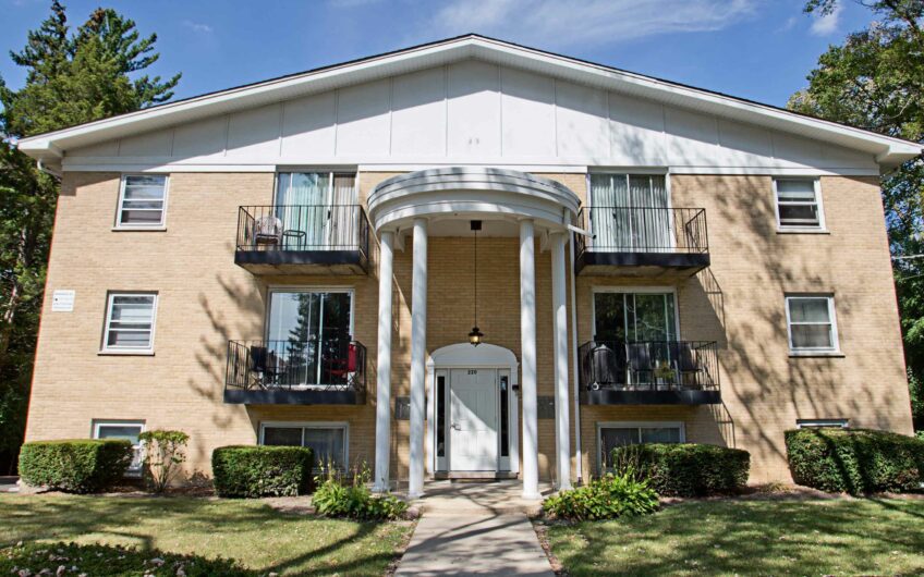Prairieview Apartments – Addison